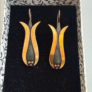 Elegant Gold and Black Tulip Earrings